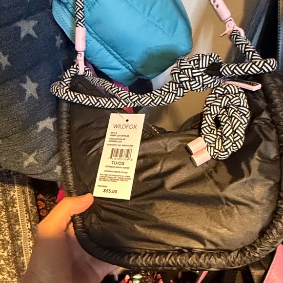 Purse - Picture 2 of 3